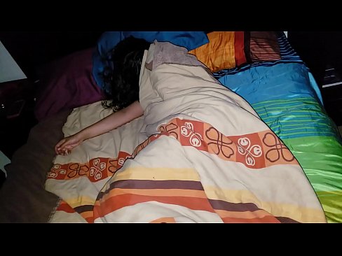❤️ Kasupoeg sõimab oma noort kasuema, kui ta magab. ️ Pornovideo at us et.porno-filmy.ru ❌️❤